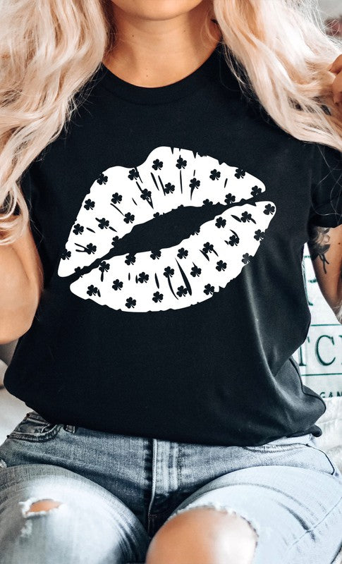 Shamrock Print Kiss St Patricks Graphic Tee