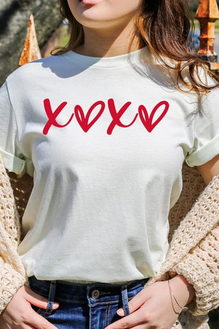 XOXO Graphic Tee