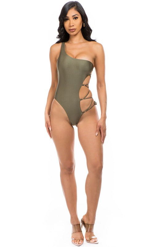 One Piece One Shoulder Size Criss Cross Cut Bathing Suit