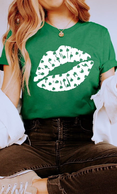 Shamrock Print Kiss St Patricks Graphic Tee